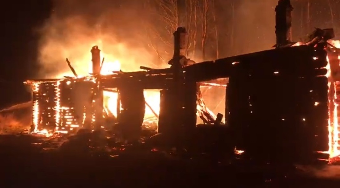 В результате пожара жители Шекснинского района лишились местного ДК 