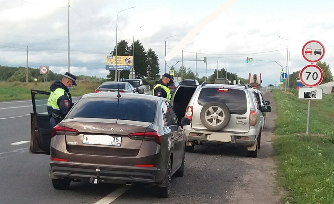 Масштабная проверка автомобилистов проходит в Вологодской области
