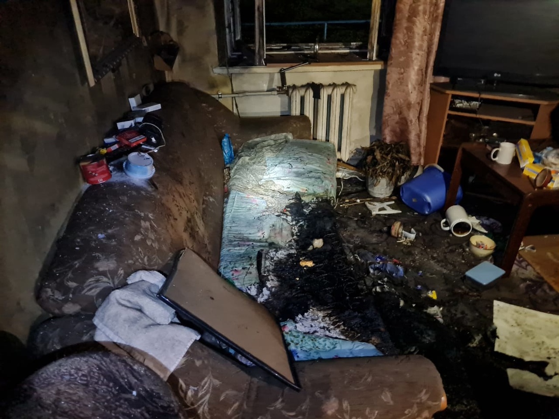 57-летний череповчанин попал в больницу после пожара в собственной квартире