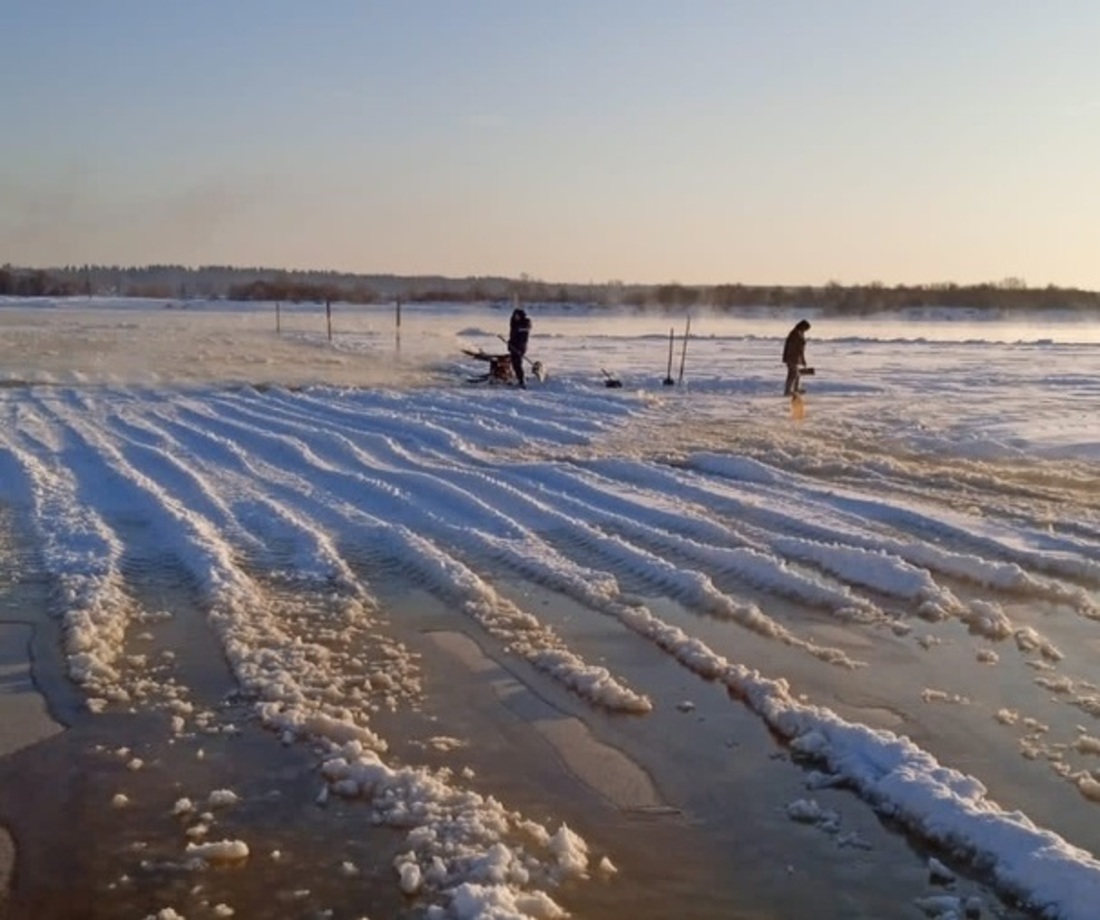 В Великоустюгском районе началась подготовка ледовой переправы
