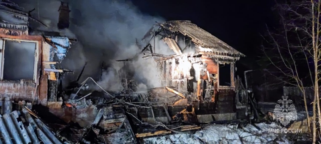 Двое мужчин сгорели заживо в частном доме посёлка Вохтога