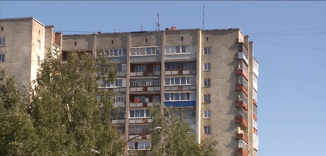 В Вологде 1,5-годовалая девочка погибла после падения из окна 5 этажа